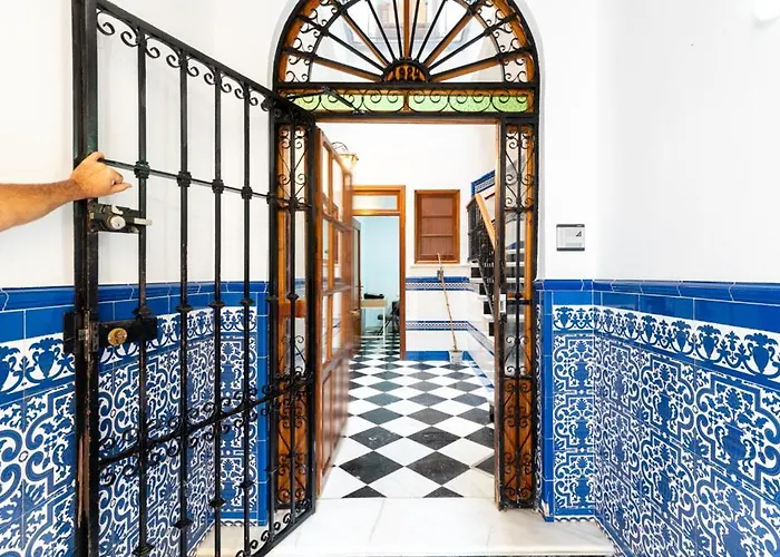 La Casa * Seville